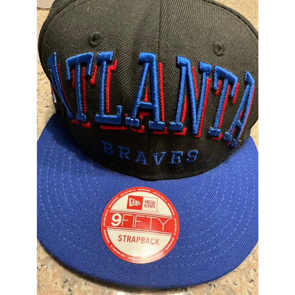 New Era Atlanta Braves Strapback Hat - Picture 2 of 12